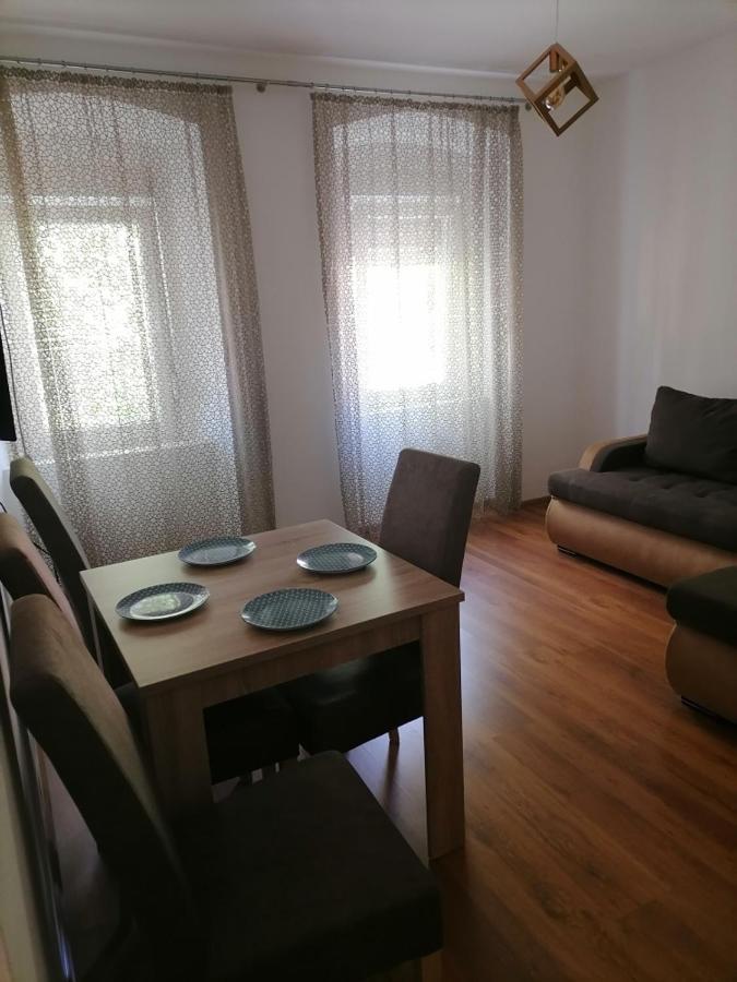 Apartmani 15 Cetinje Exterior photo